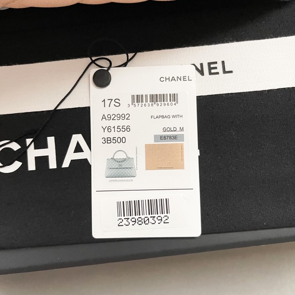 Chanel Caviar Quilted Medium Coco Handle Flap Bag - Picture 12 of 15